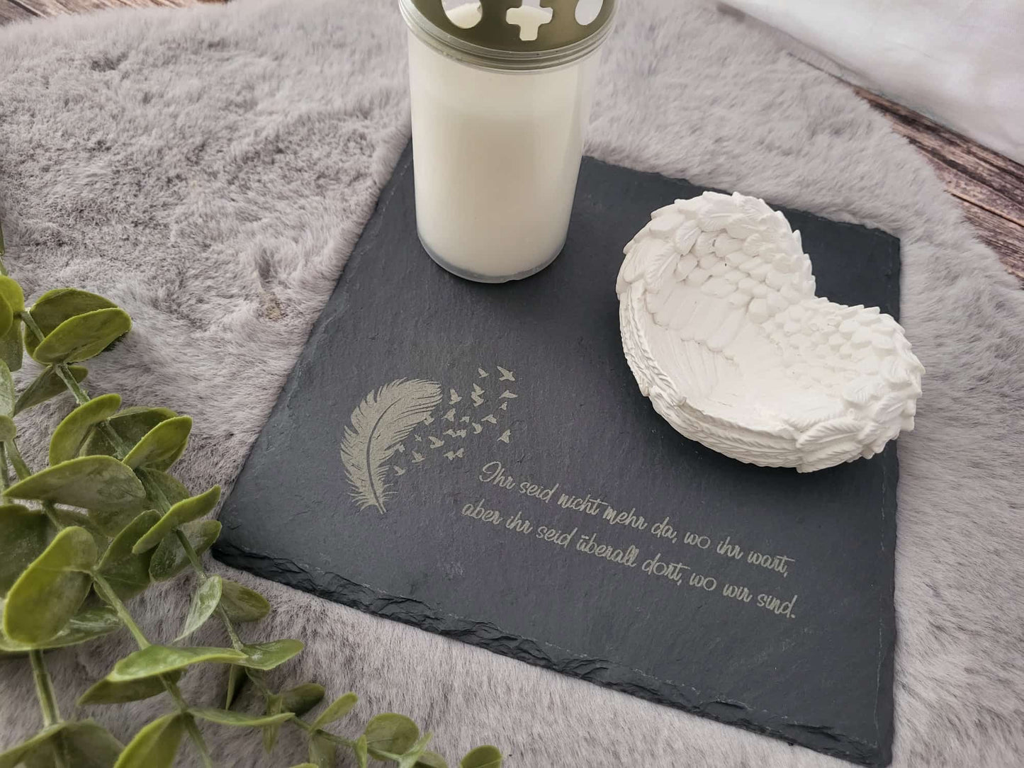 Schiefertafel Trauer Feder