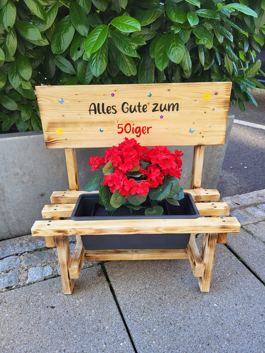 Individuelles Blumenbankerl mit Topf & Namen – Holz Deko für Garten & Zuhause