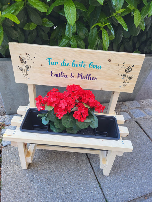 Individuelles Blumenbankerl mit Topf & Namen – Holz Deko für Garten & Zuhause