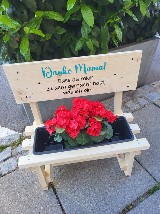 Individuelles Blumenbankerl mit Topf & Namen – Holz Deko für Garten & Zuhause